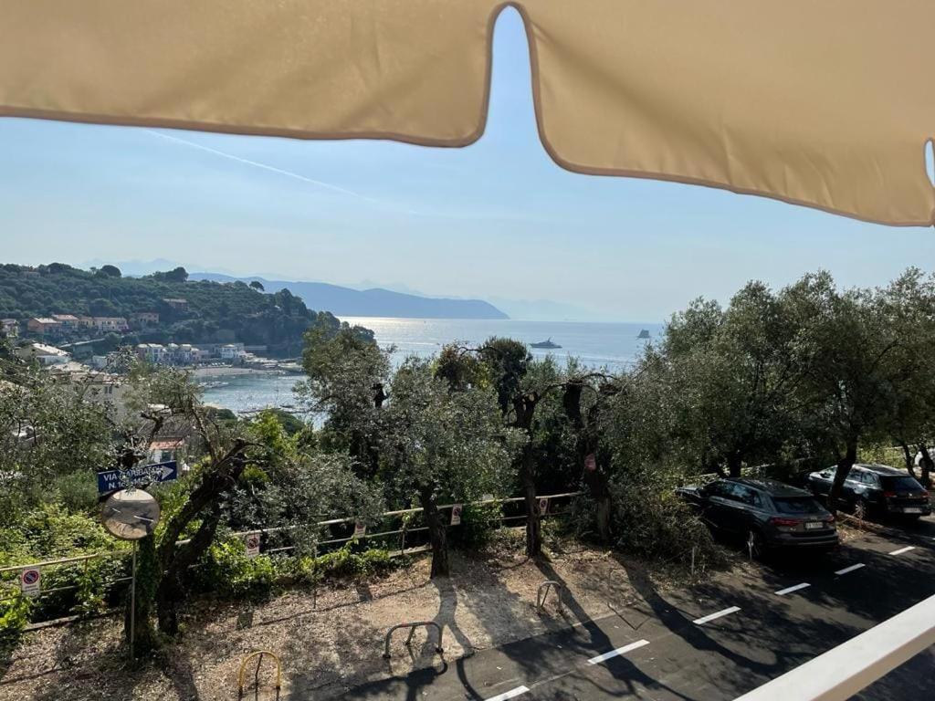 Appartement Monolocale Baia Dei Delfini à Porto Venere Extérieur photo