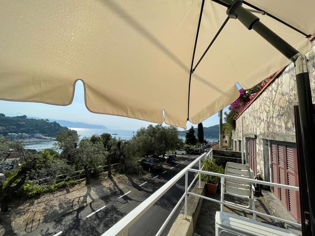 Appartement Monolocale Baia Dei Delfini à Porto Venere Extérieur photo